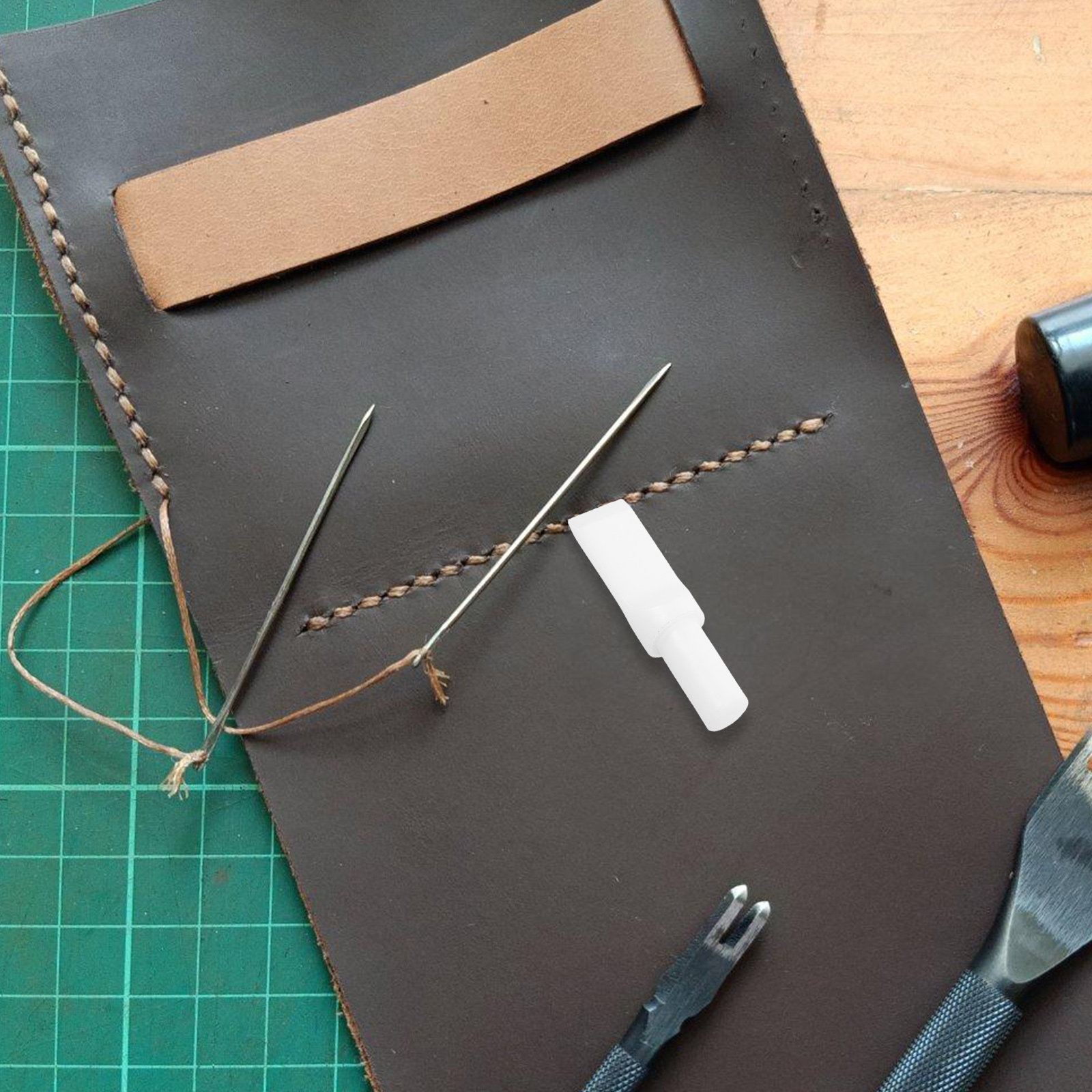 Lama Girevole in Ceramica per  - Leatherwork Knife recensione e prezzo