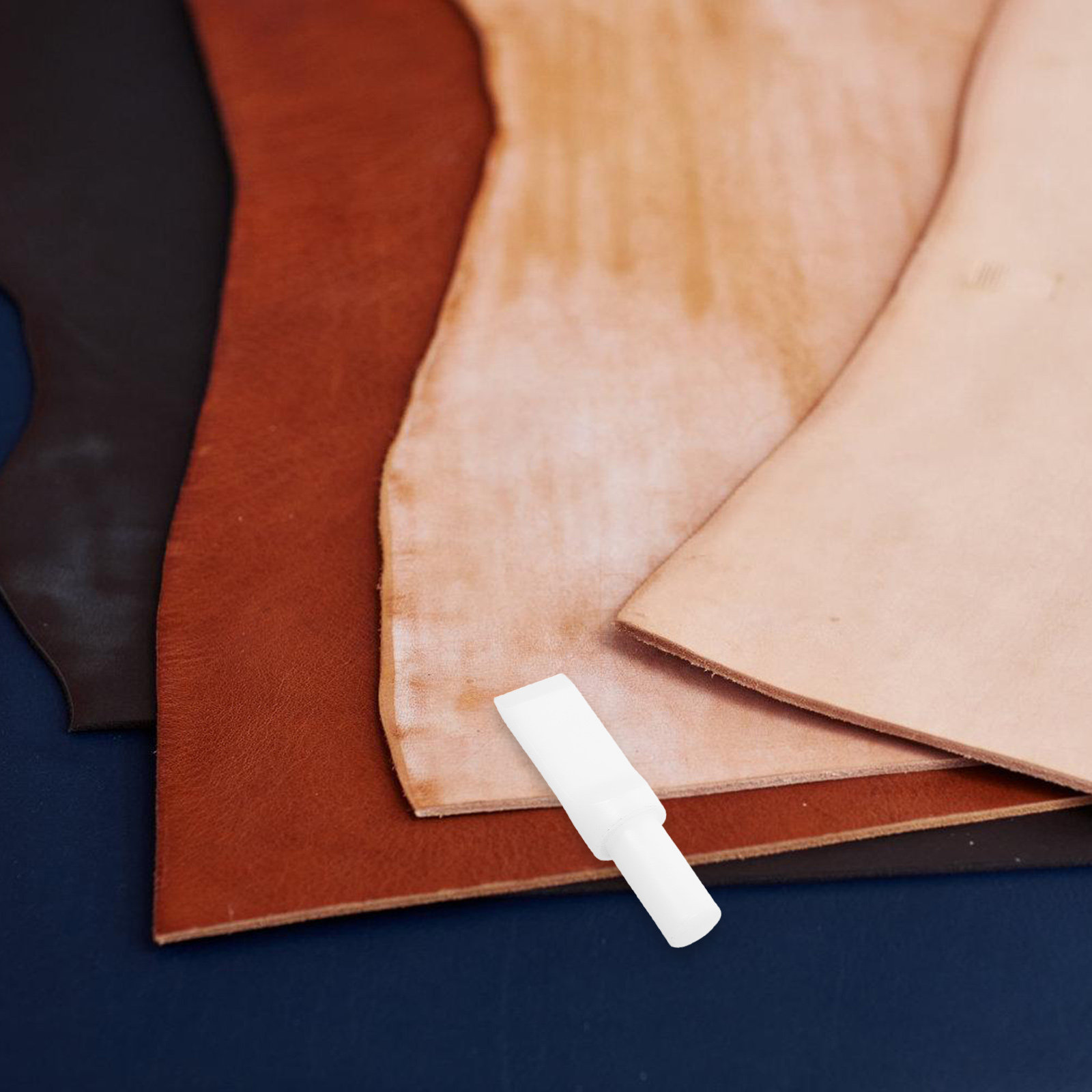 Lama Girevole in Ceramica per  - Leatherwork Knife recensione e prezzo